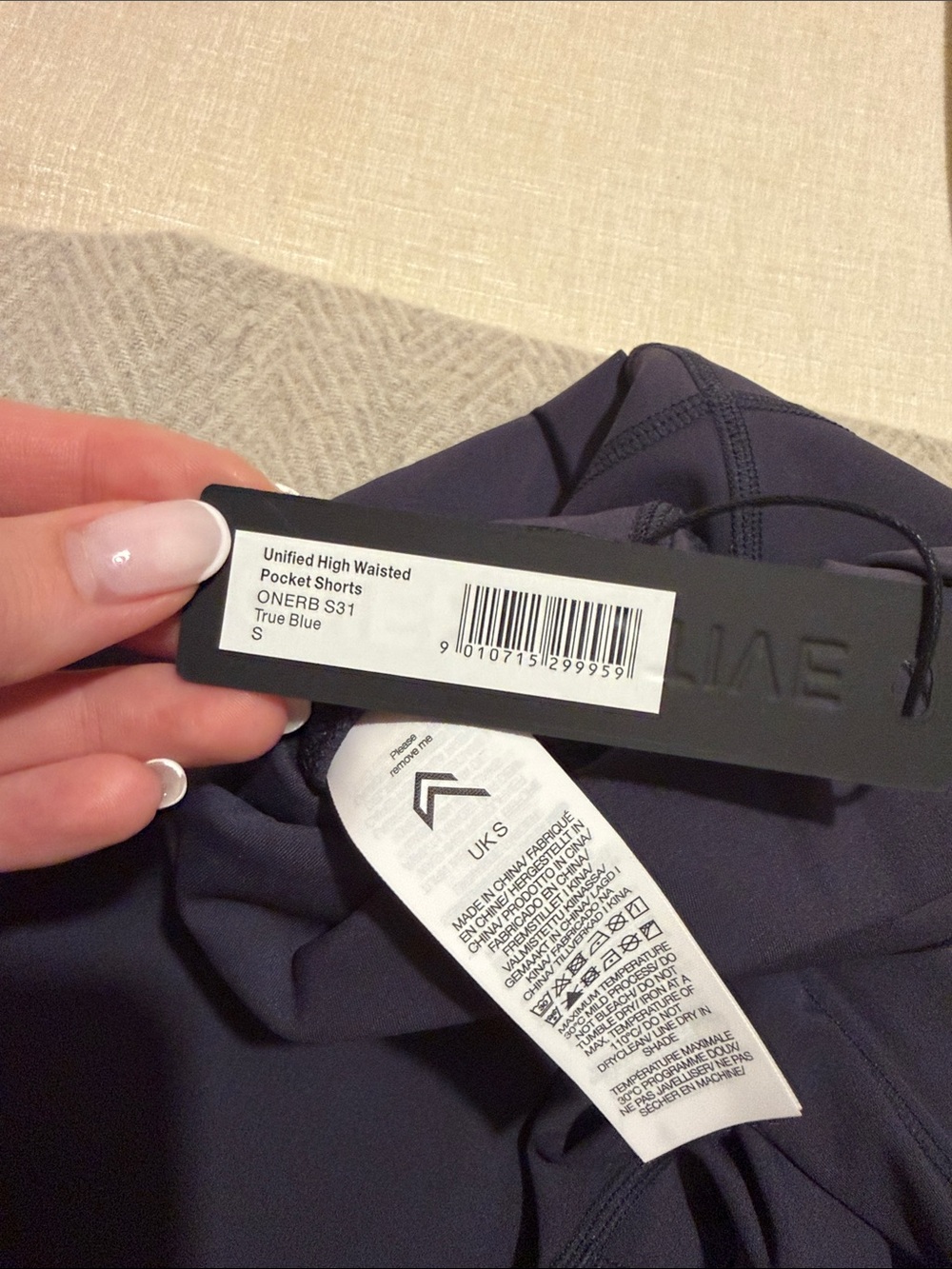 NWT Oner Active Unified High Waisted Pocket Shorts - Picture 2 of 3